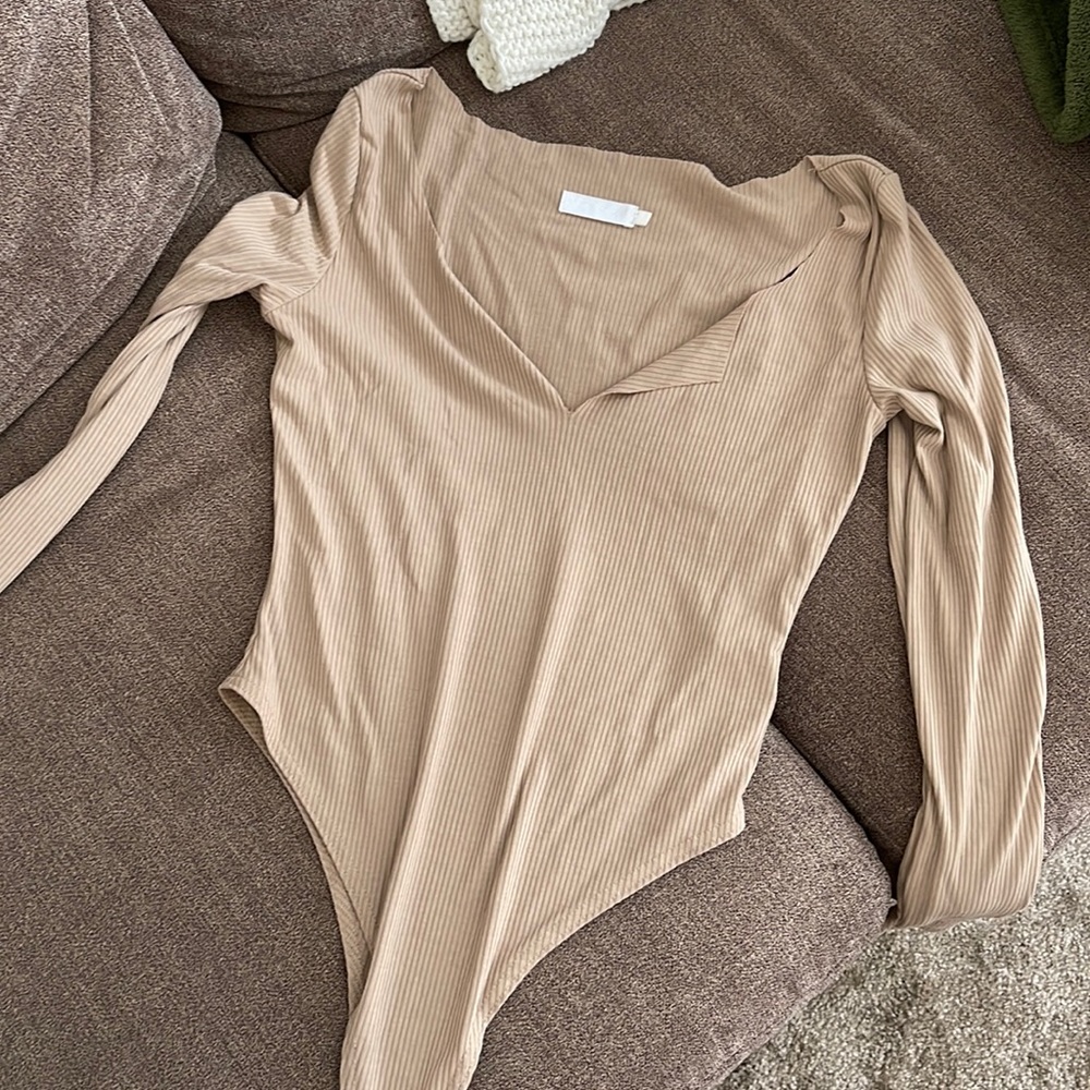 Meshki tan body suit